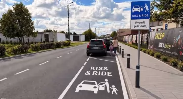 Pierwsza strefa Kiss&Ride w Przasnyszu. Przy „Trójce” powstanie bezpieczne miejsce do wysadzania dzieci