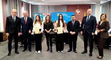 Stypendia i nagrody dla najlepszych. Młodzi mieszkańcy powiatu przasnyskiego docenieni