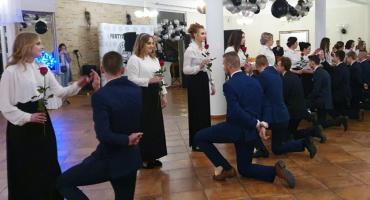 Studniówka ZSP w Chorzelach [Foto + Wideo]